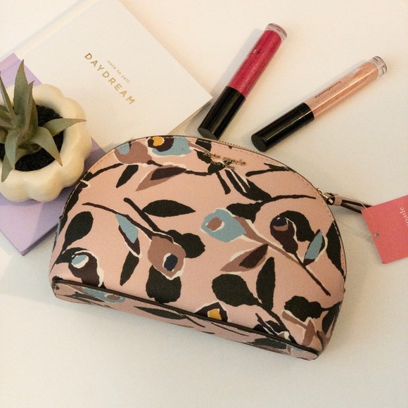 kate spade Handbags - Kate Spade Cosmetic Bag